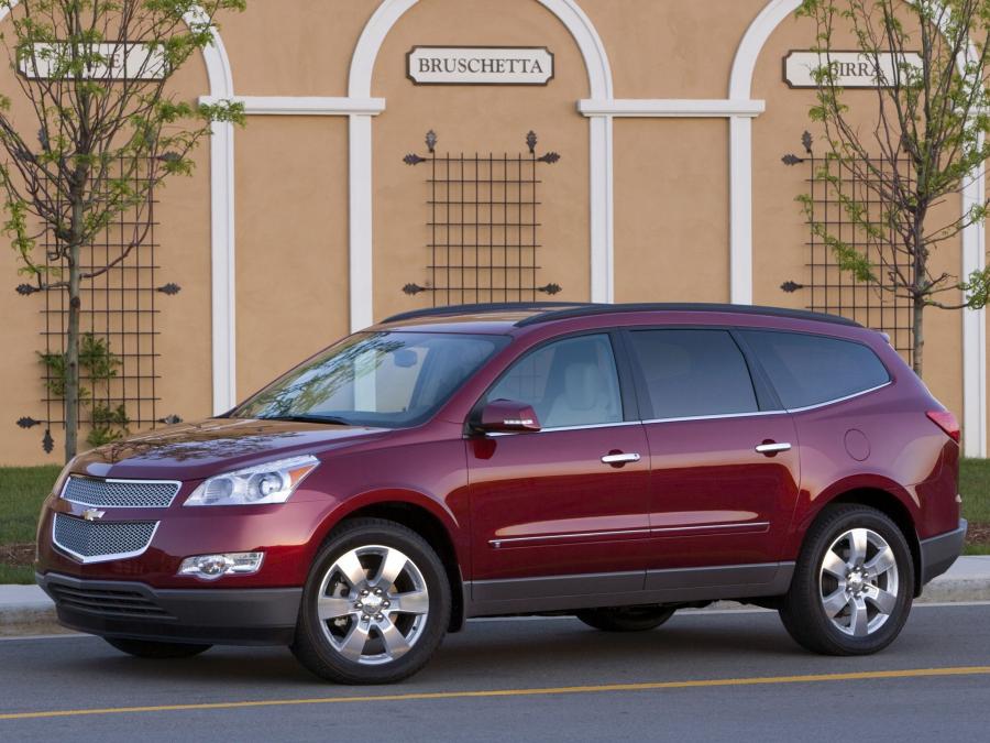 Chevrolet Traverse LTZ 2008 года  (фото 9 из 16)